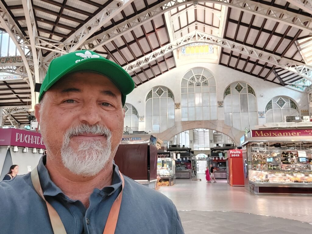 Guida italiana a Valencia: come scegliere quella giusta 1 WhatsApp Image 2025-07-29 at 00.51.20 (1)