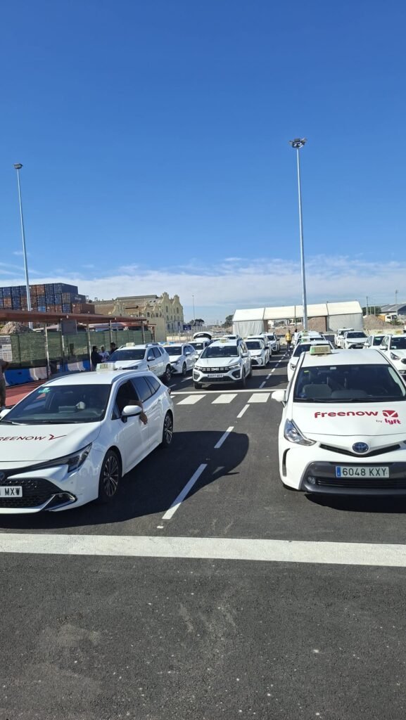 taxi nel porto delle crociere di Valencia